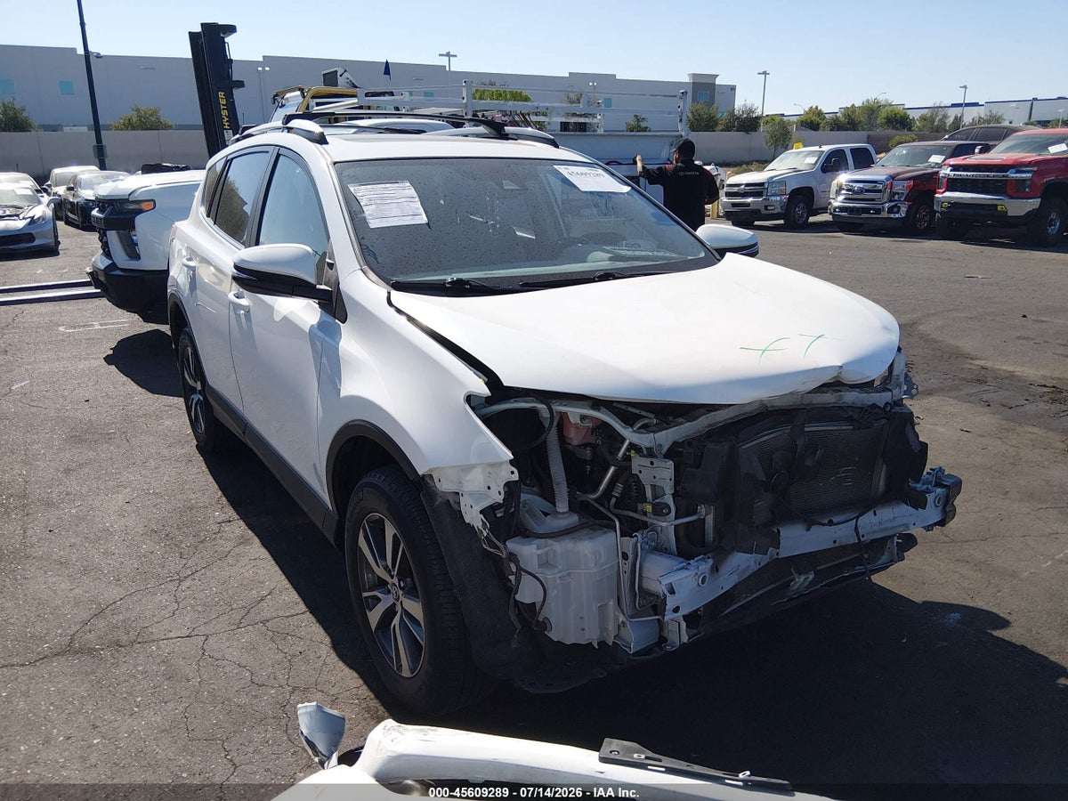 2018 TOYOTA RAV4 XLE