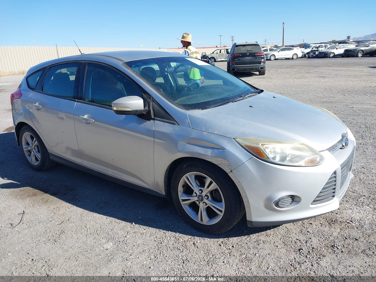 2014 FORD FOCUS SE