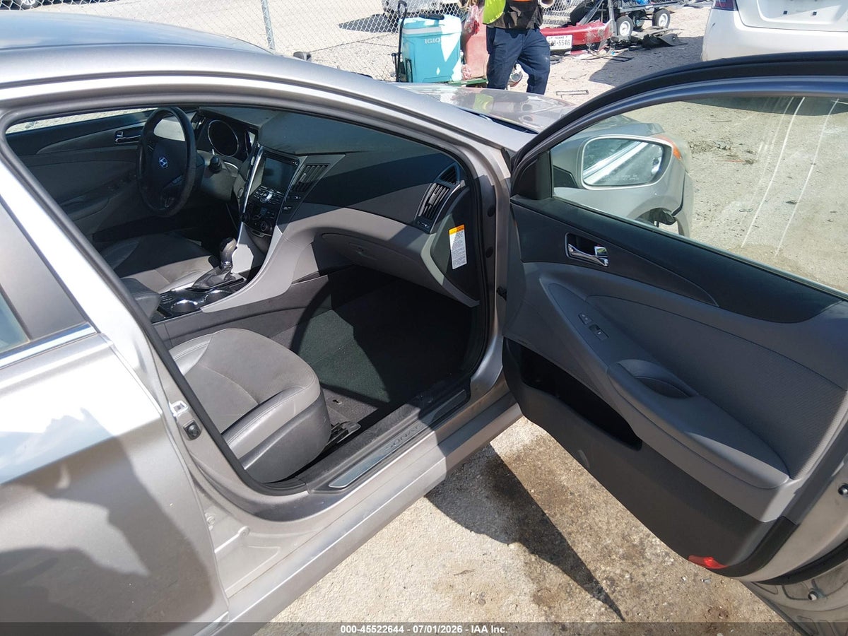 2013 HYUNDAI SONATA HYBRID LIMITED — снимка 5