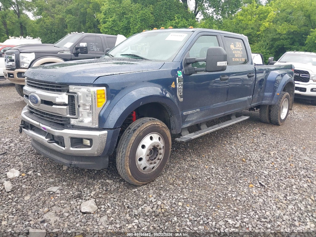 2017 FORD F-450 XLT — снимка 2