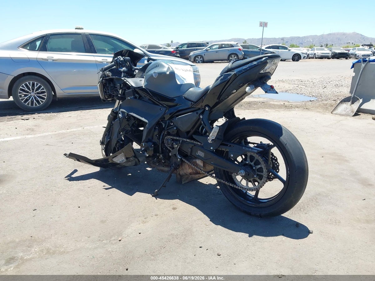 2024 KAWASAKI EX650 P — снимка 3