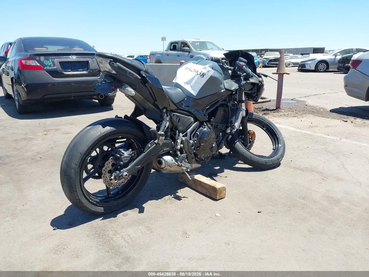 2024 KAWASAKI EX650 P — снимка 4