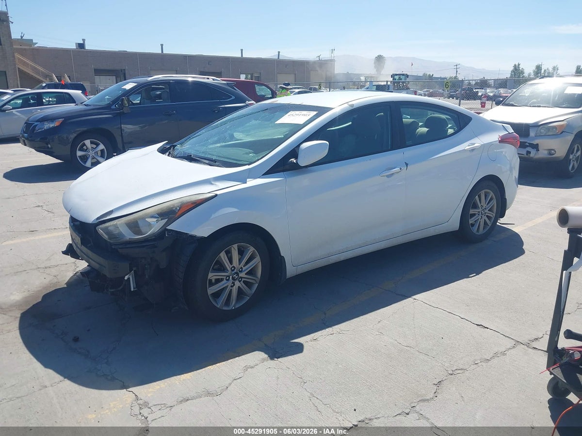 2015 HYUNDAI ELANTRA SE — снимка 2