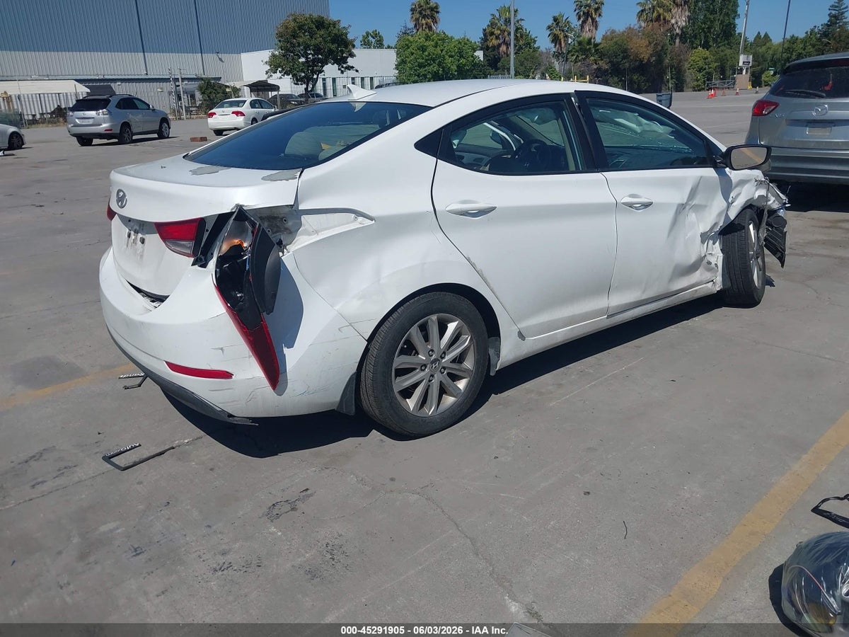 2015 HYUNDAI ELANTRA SE — снимка 4