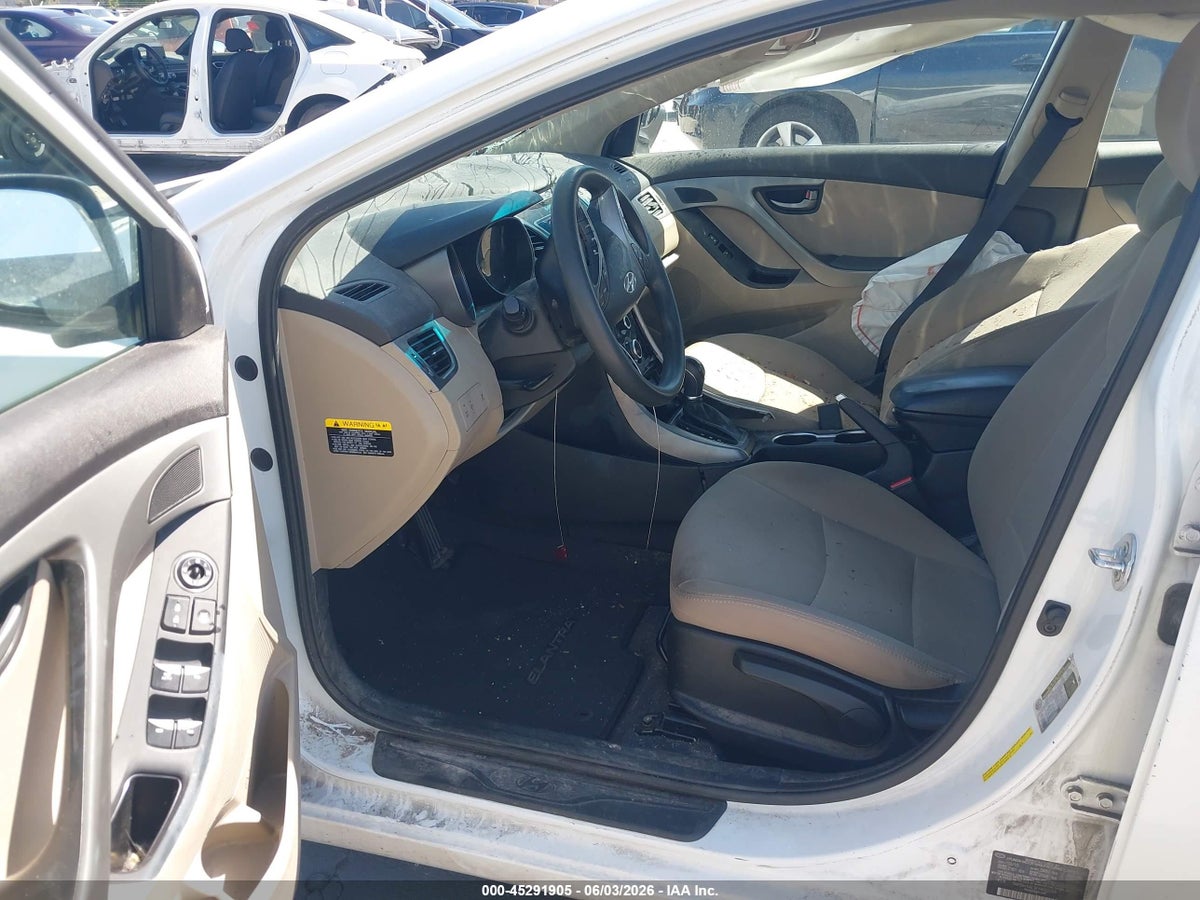 2015 HYUNDAI ELANTRA SE — снимка 5
