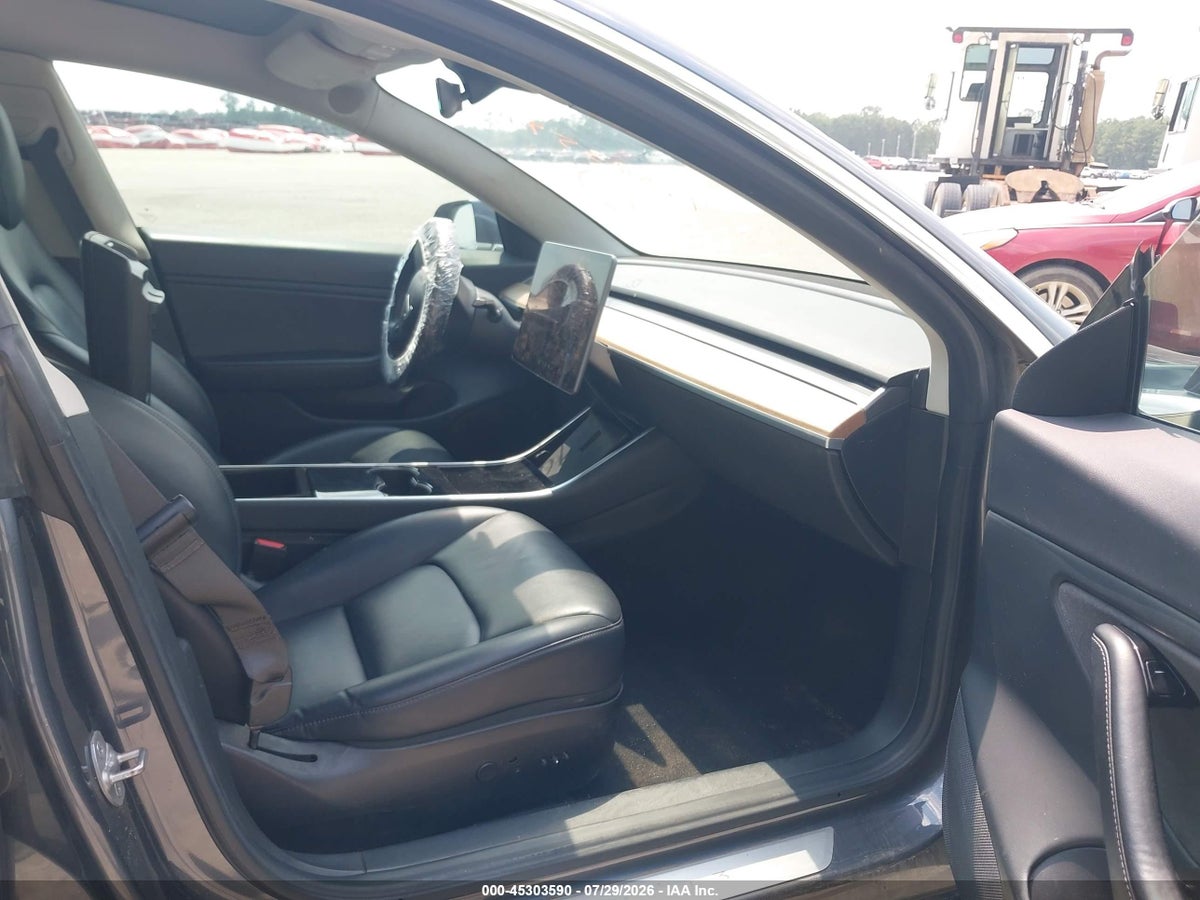 2018 TESLA MODEL 3 LONG RANGE/MID RANGE — снимка 5