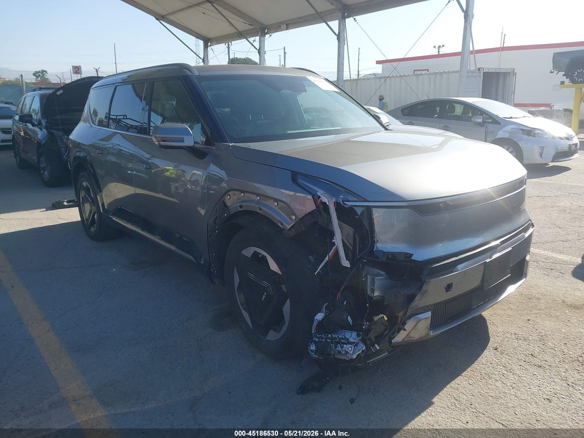 2024 KIA EV9 LAND