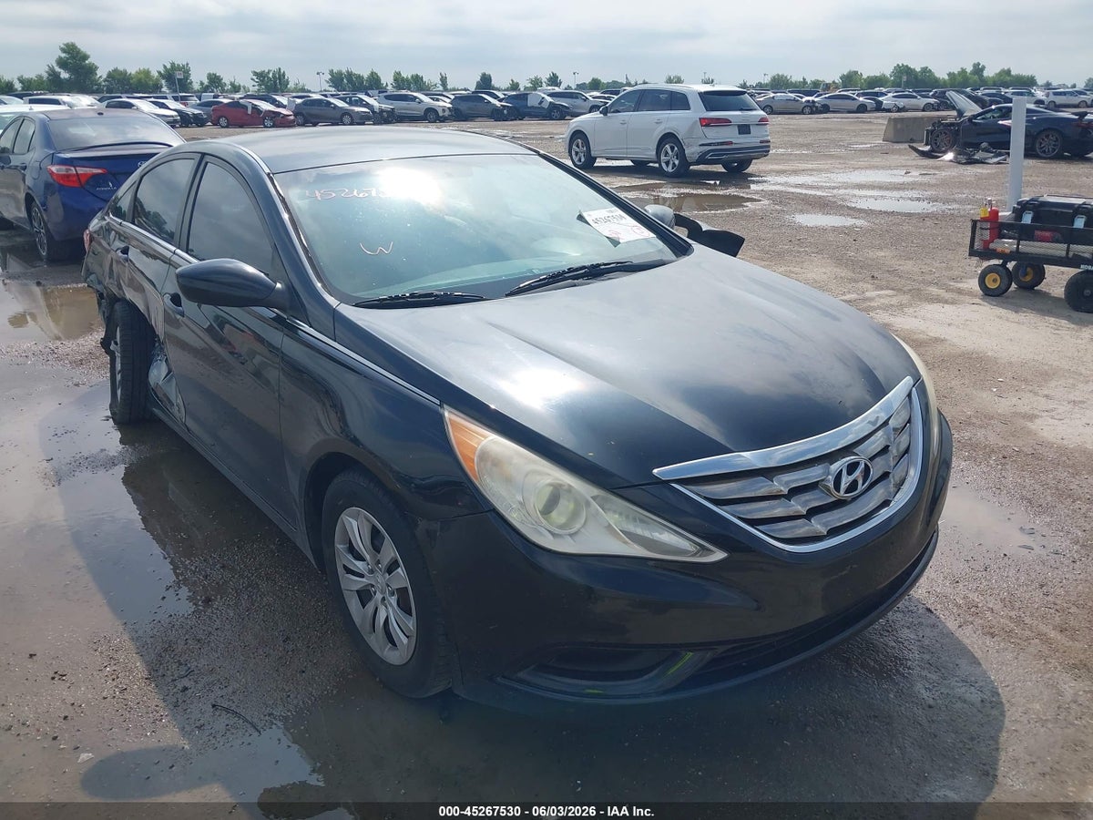 2013 HYUNDAI SONATA GLS
