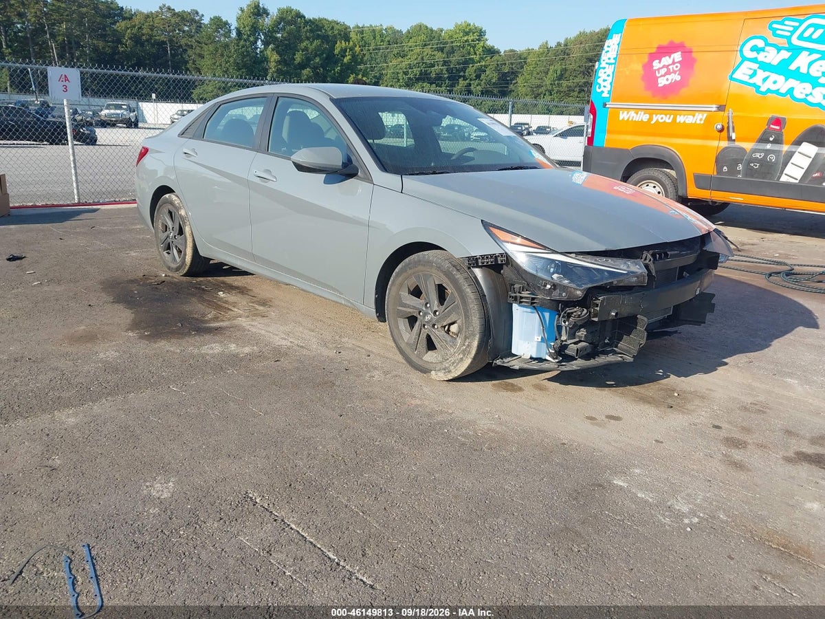 2021 HYUNDAI ELANTRA SEL