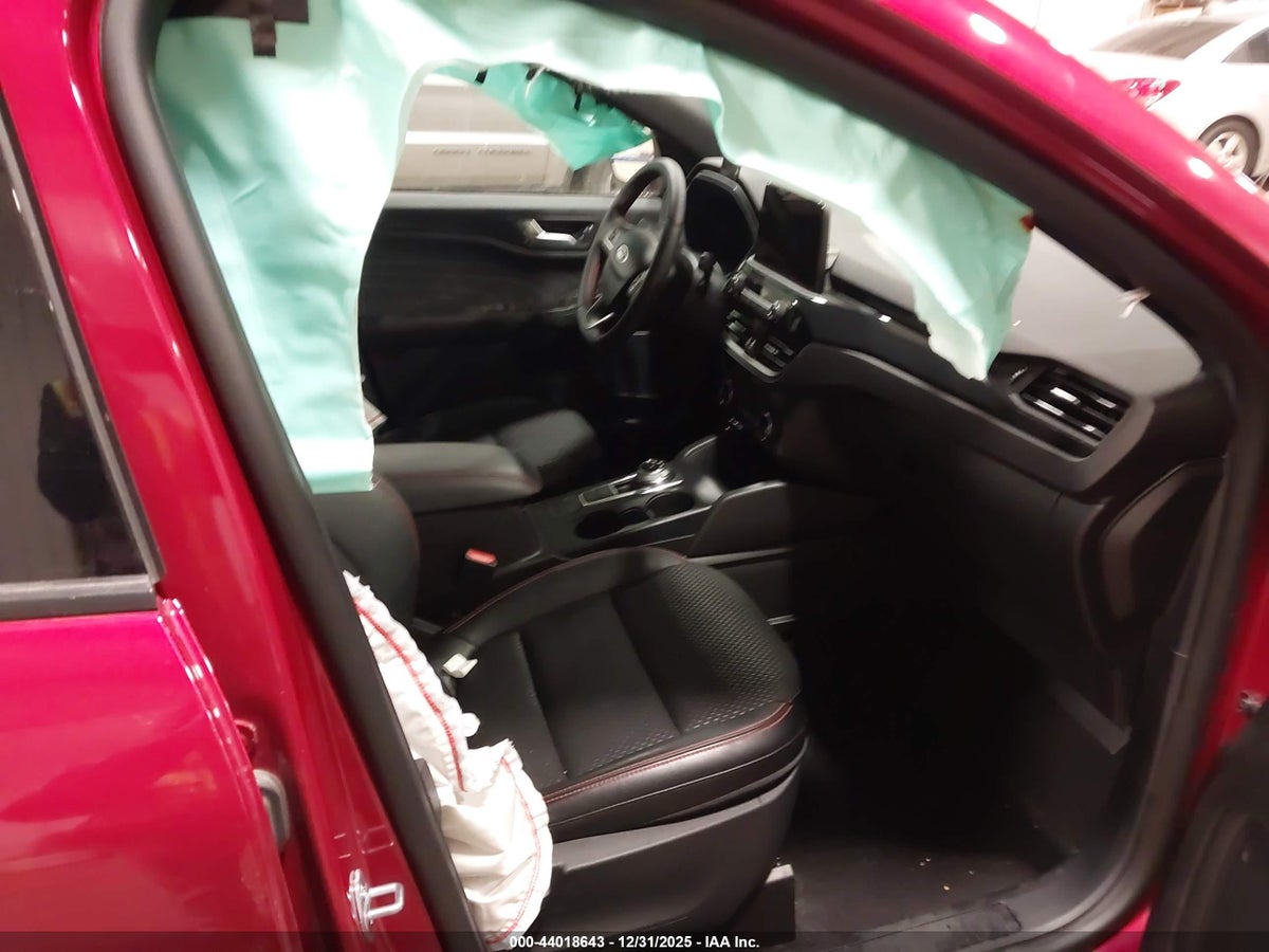 2025 FORD ESCAPE ST-LINE SELECT — снимка 5