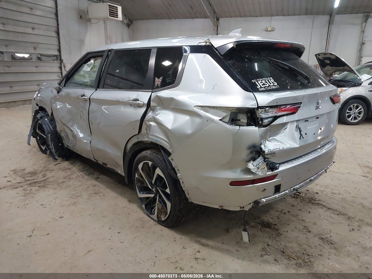 2022 MITSUBISHI OUTLANDER ES 2.5 S-AWC — снимка 3