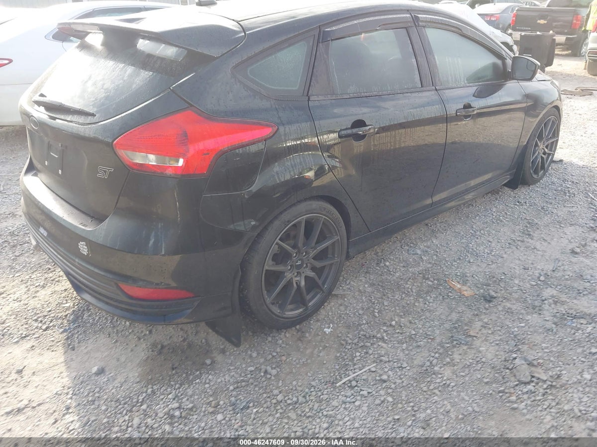 2018 FORD FOCUS ST — photo 4