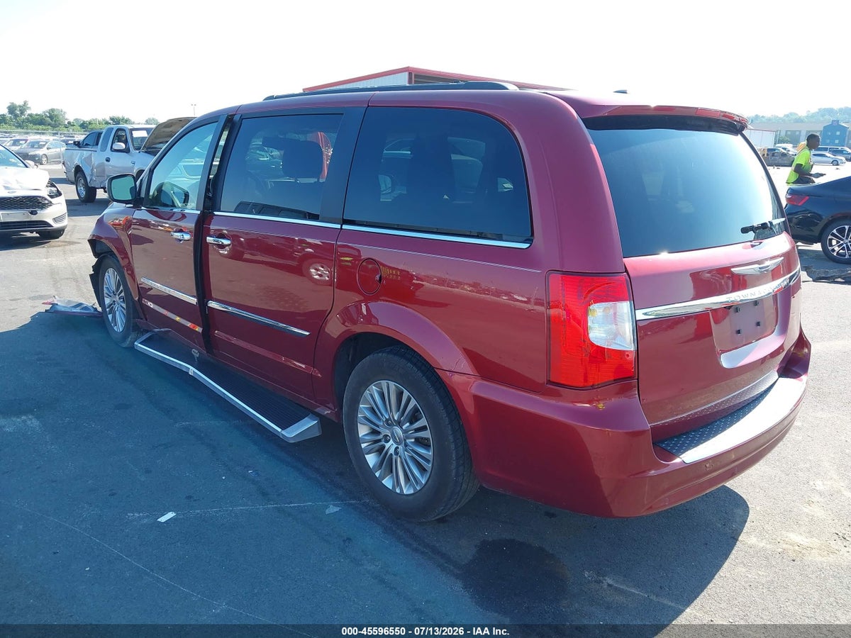 2016 CHRYSLER TOWN & COUNTRY TOURING-L ANNIVERSARY EDITION — снимка 3