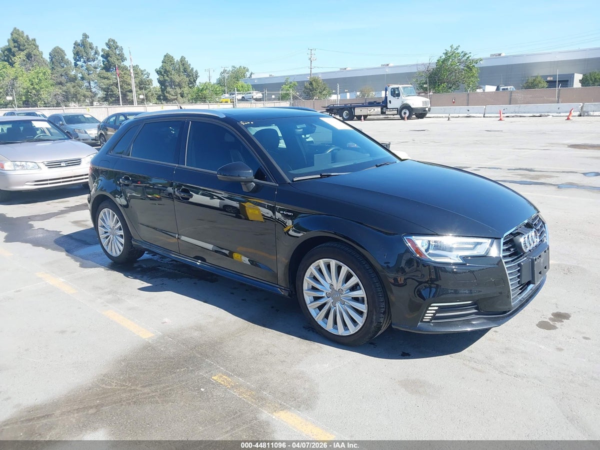 2018 AUDI A3 E-TRON 1.4T PREMIUM/1.4T TECH PREMIUM