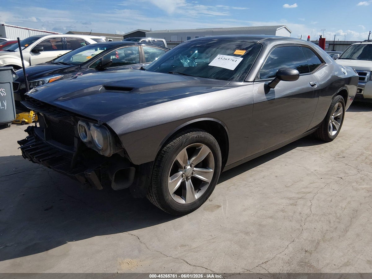 2016 DODGE CHALLENGER SXT — снимка 2
