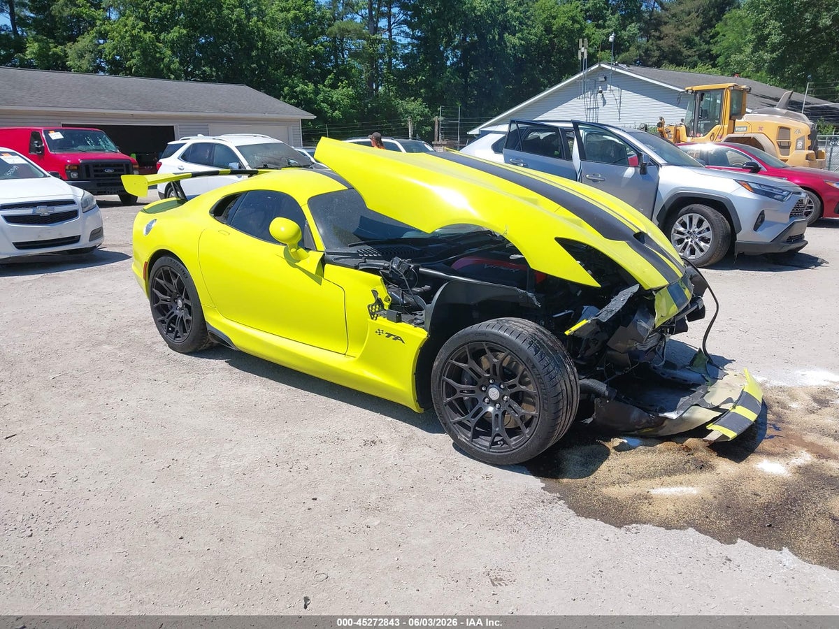 2016 DODGE VIPER GTC