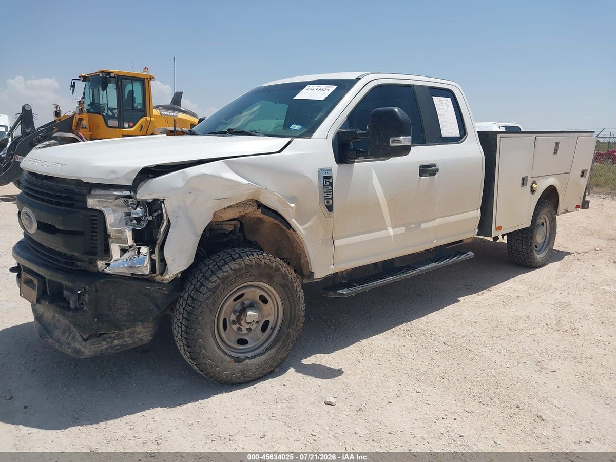 2019 FORD F-250 XL — снимка 2