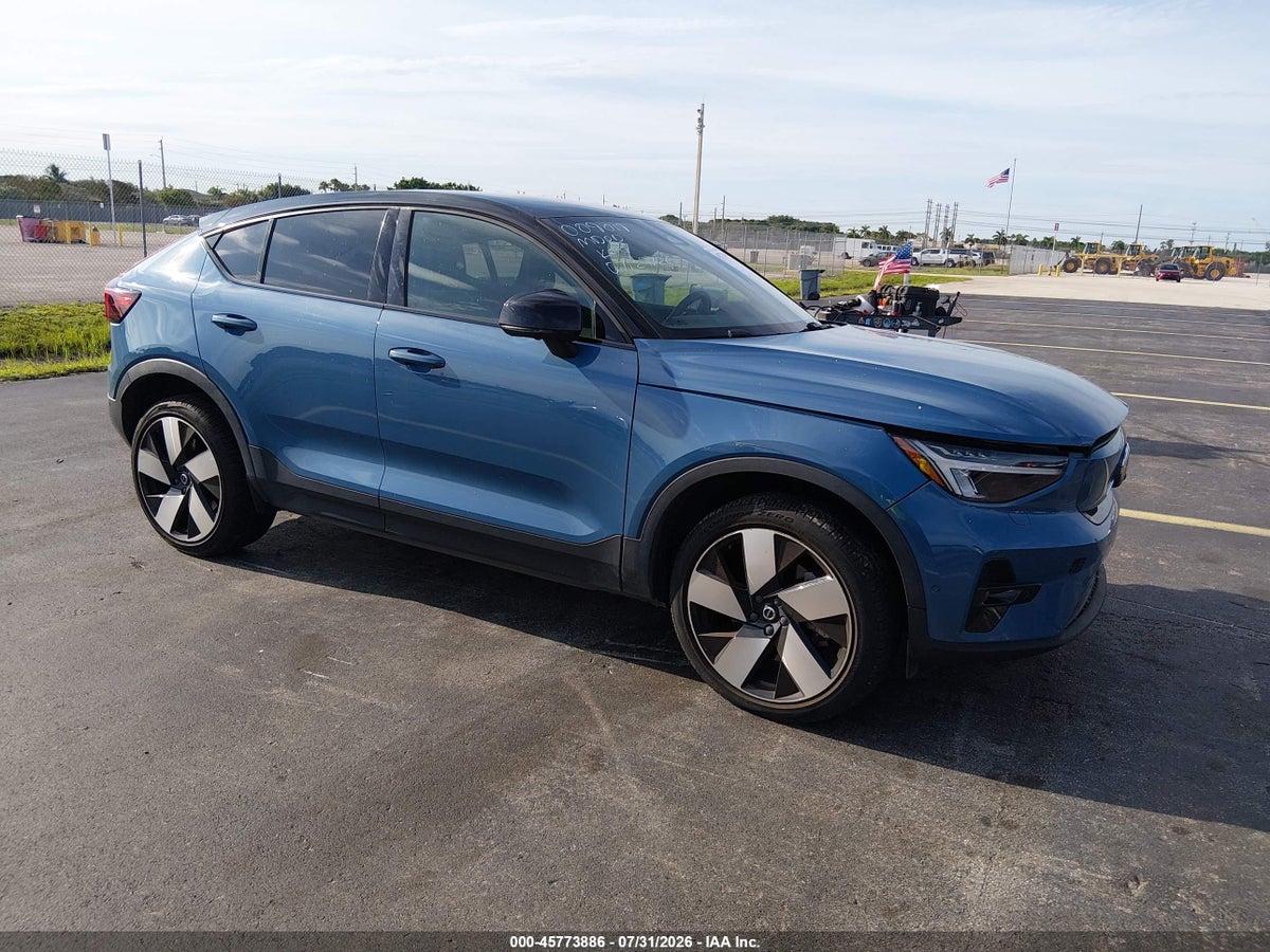 2022 VOLVO C40 RECHARGE PURE ELECTRIC P8 ULTIMATE