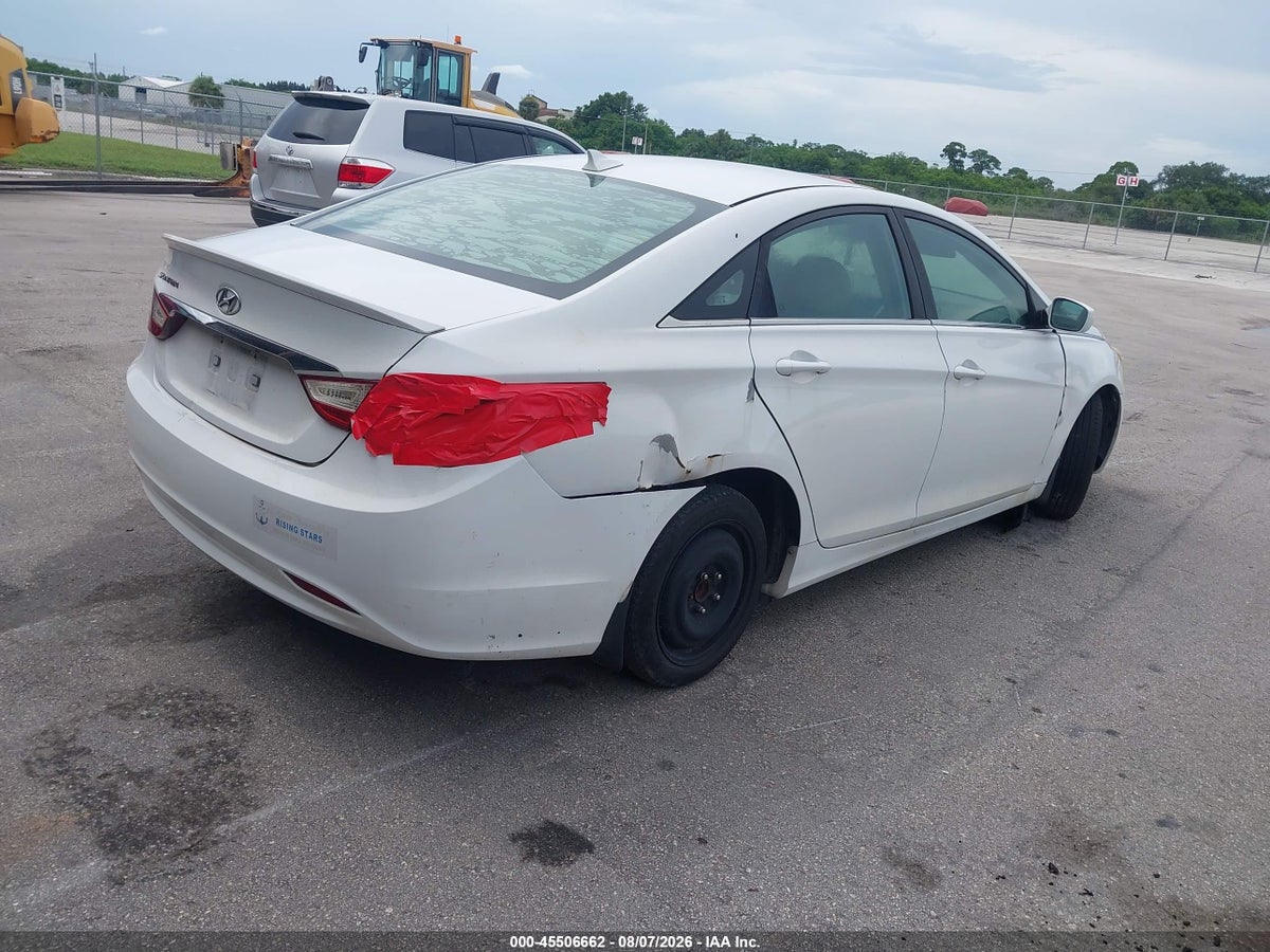 2013 HYUNDAI SONATA GLS — снимка 4