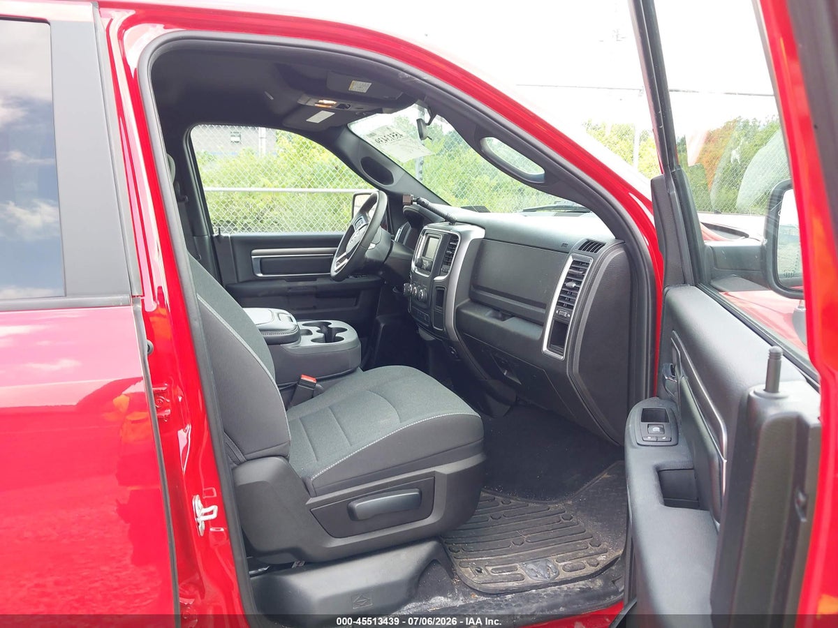 2022 RAM 1500 CLASSIC WARLOCK 4X4 6'4 BOX — снимка 5