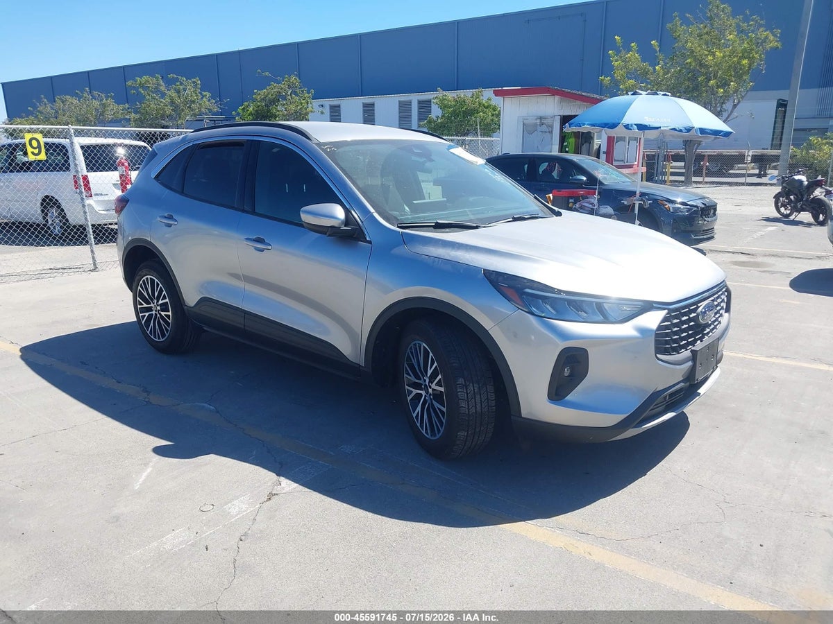 2023 FORD ESCAPE PHEV