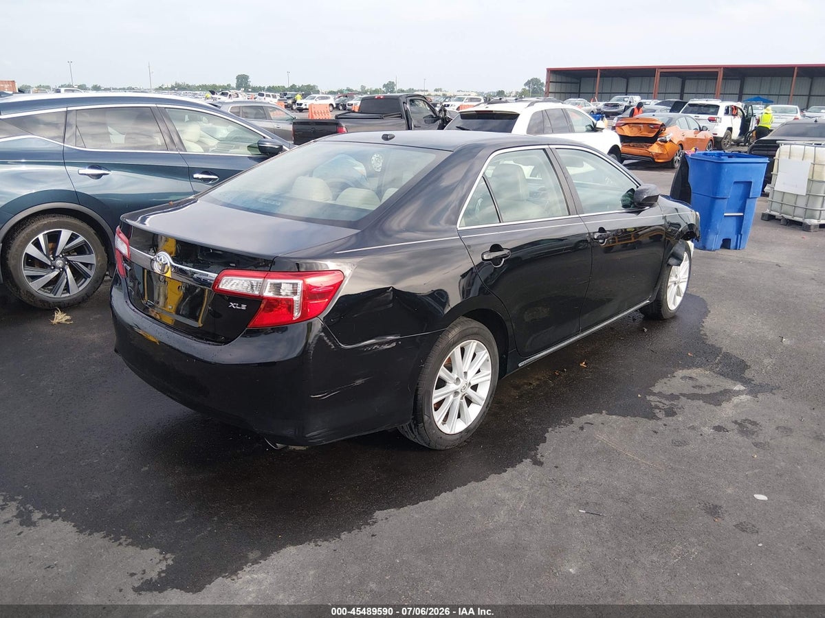 2013 TOYOTA CAMRY XLE V6 — снимка 4