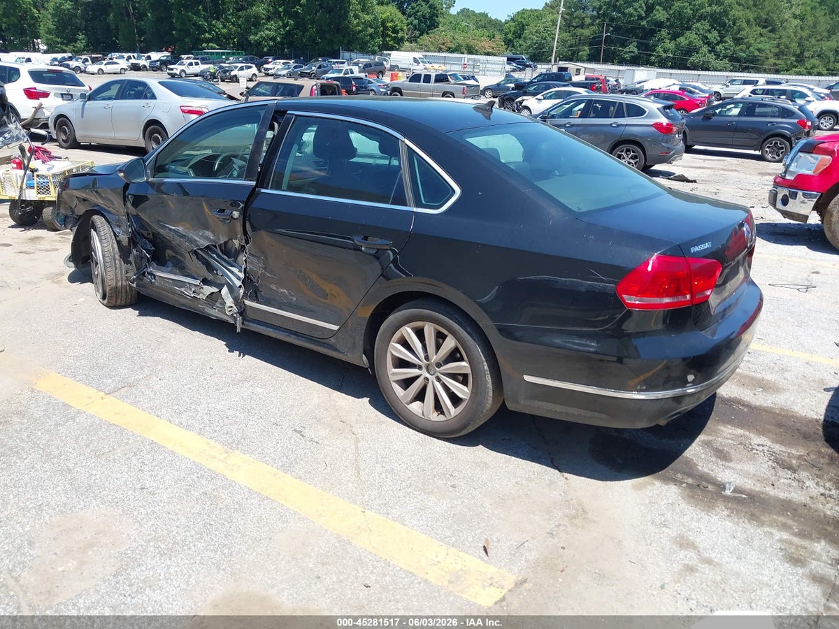 2012 VOLKSWAGEN PASSAT 2.5L SEL — снимка 3