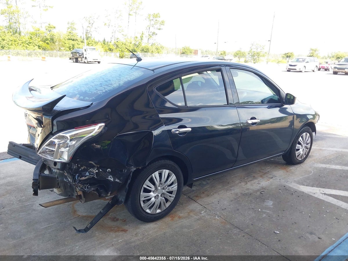 2015 NISSAN VERSA 1.6 SV — снимка 4