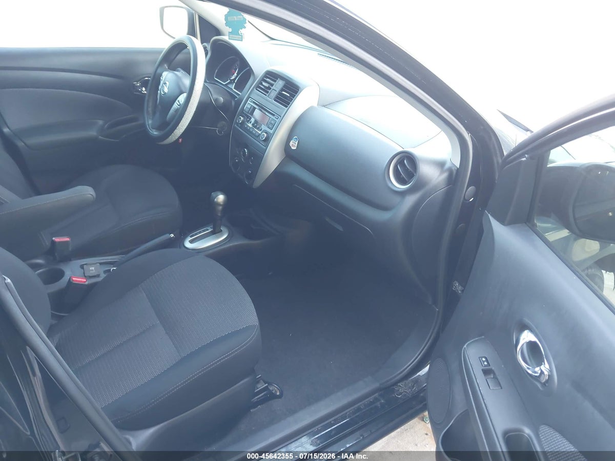 2015 NISSAN VERSA 1.6 SV — снимка 5