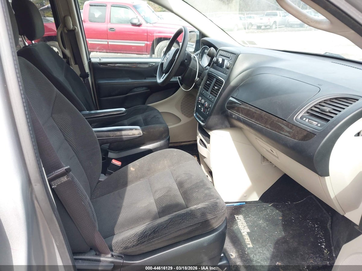 2017 DODGE GRAND CARAVAN SE — снимка 5