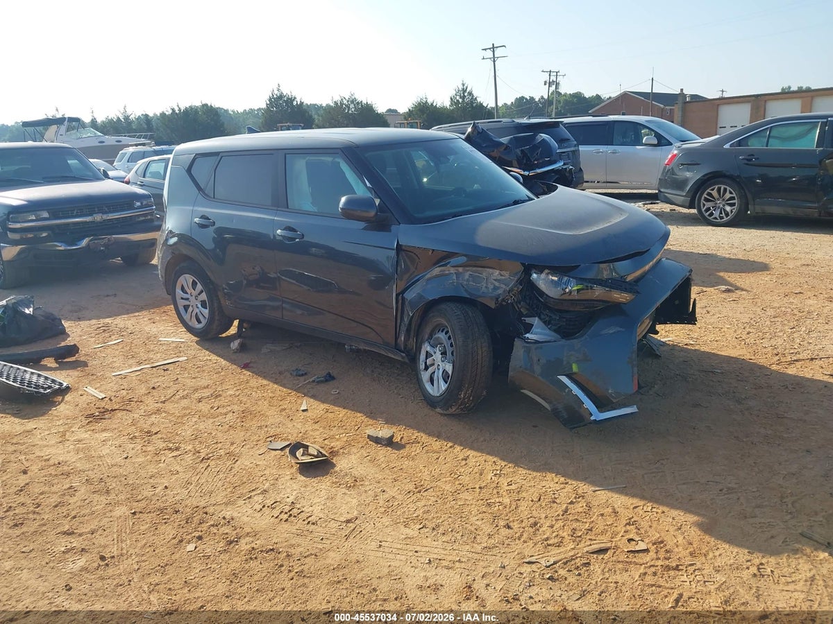 2023 KIA SOUL LX
