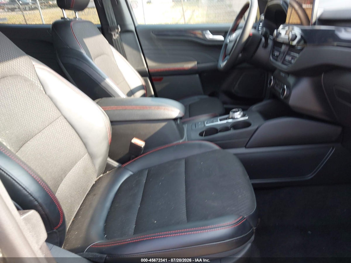 2026 FORD ESCAPE ST-LINE — снимка 5