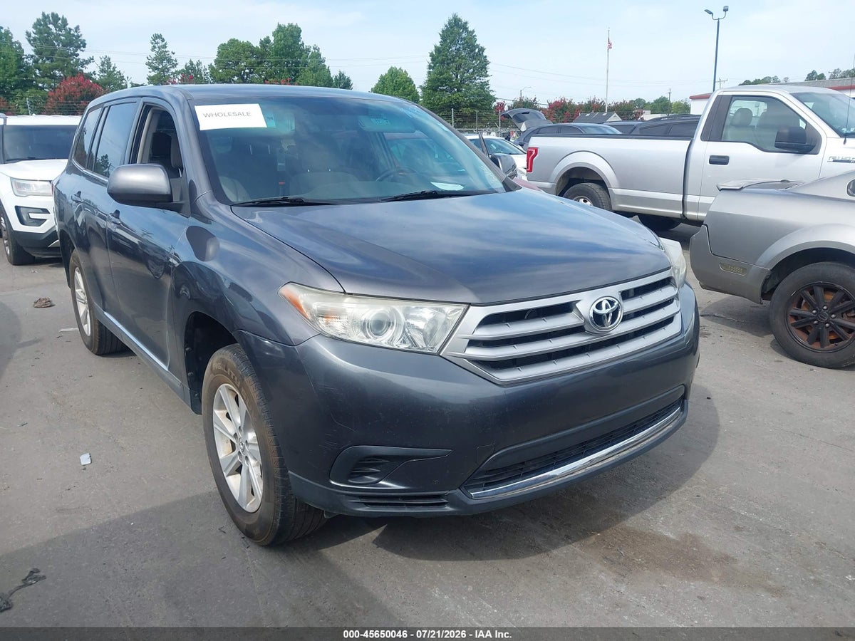 2013 TOYOTA HIGHLANDER