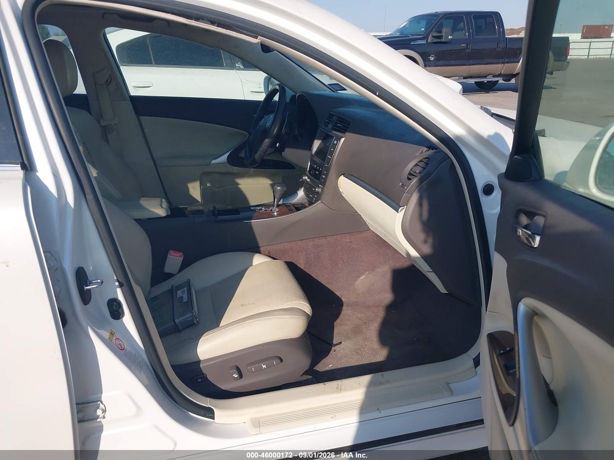 2012 LEXUS IS 250 — снимка 5