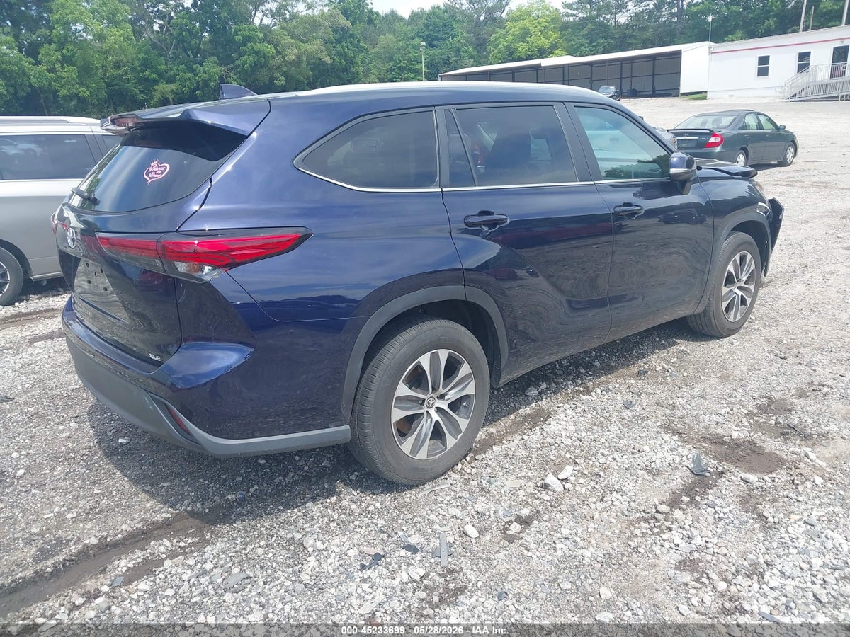 2023 TOYOTA HIGHLANDER XLE — снимка 4