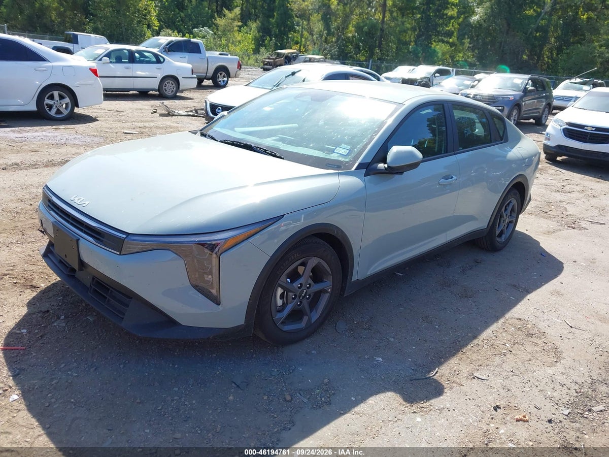 2026 KIA K4 LXS — photo 2