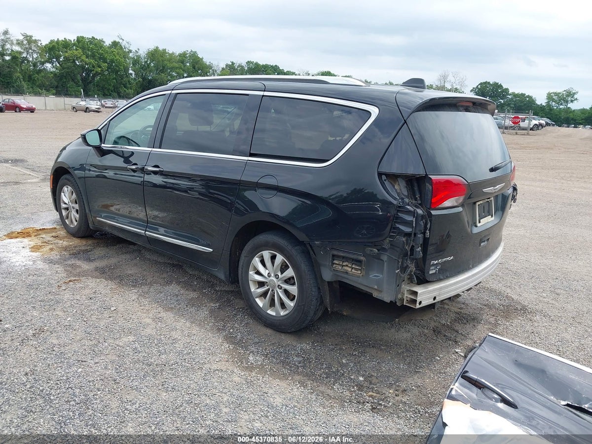 2019 CHRYSLER PACIFICA TOURING L — снимка 3