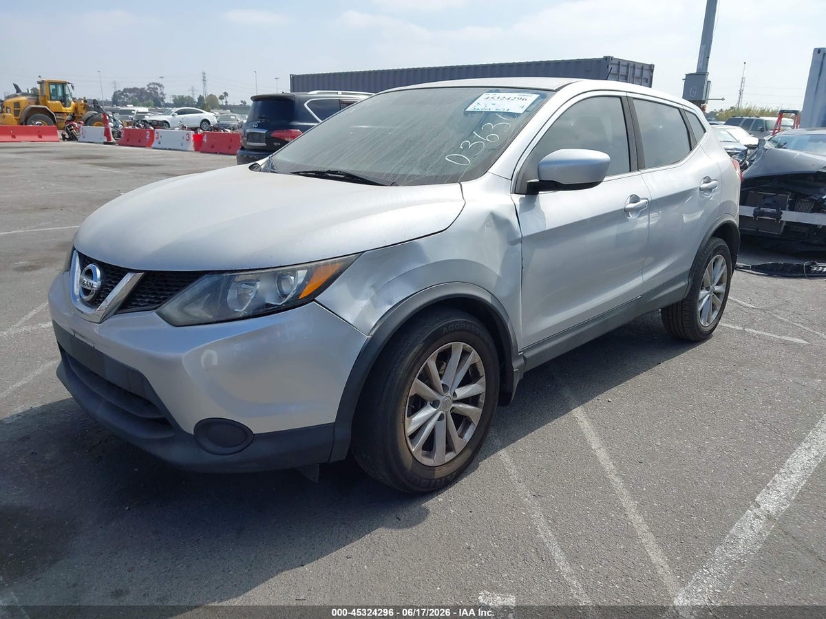 2017 NISSAN ROGUE SPORT S — снимка 2