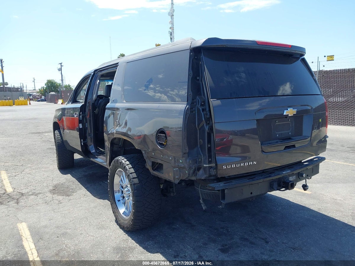 2015 CHEVROLET SUBURBAN LT — снимка 3