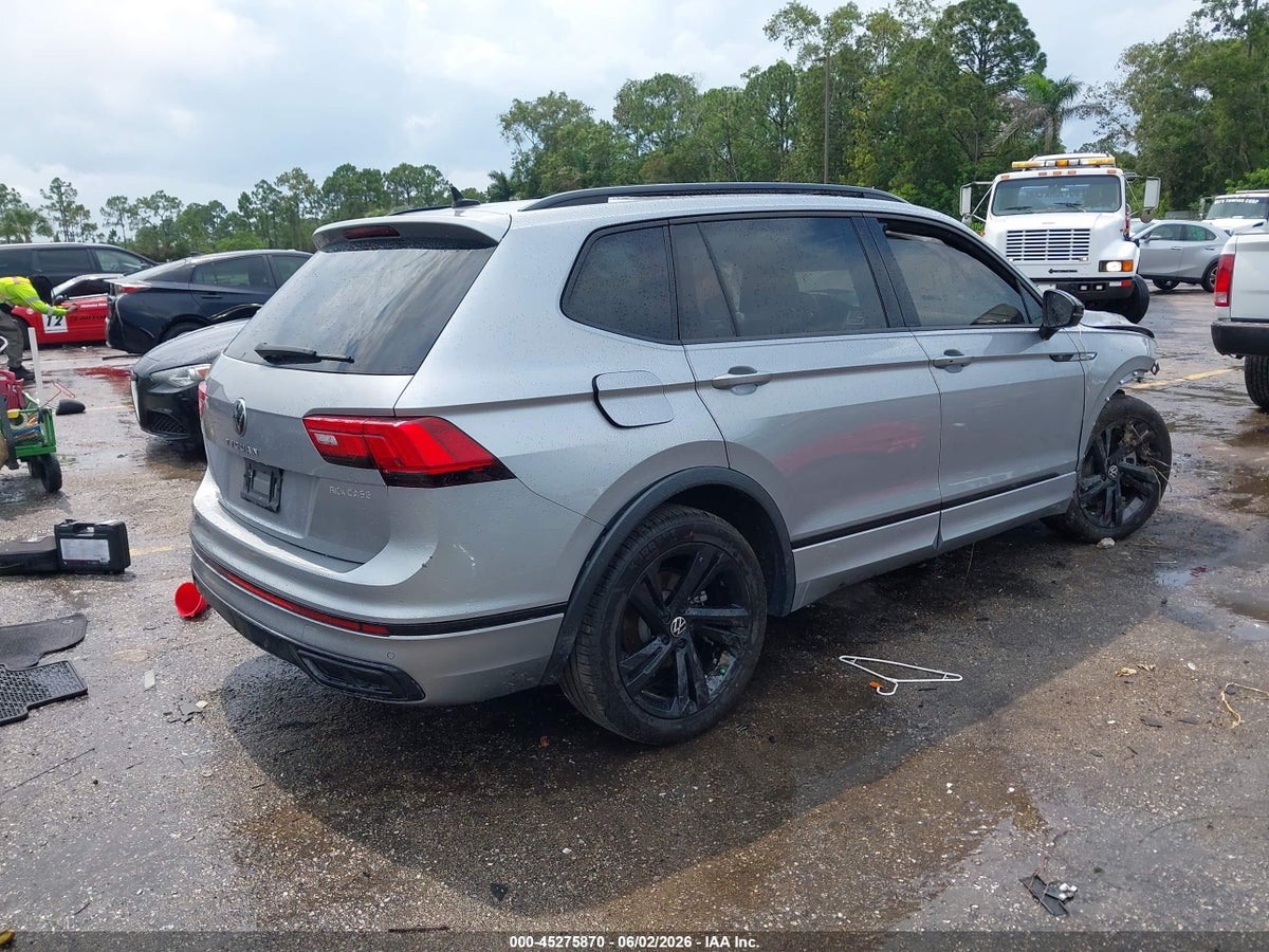 2023 VOLKSWAGEN TIGUAN 2.0T SE R-LINE BLACK — снимка 4