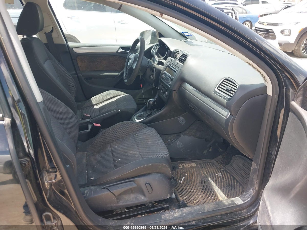 2011 VOLKSWAGEN GOLF 2.5L 4-DOOR — снимка 5