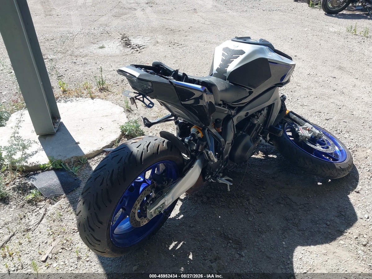 2025 YAMAHA MT09 SP — photo 4