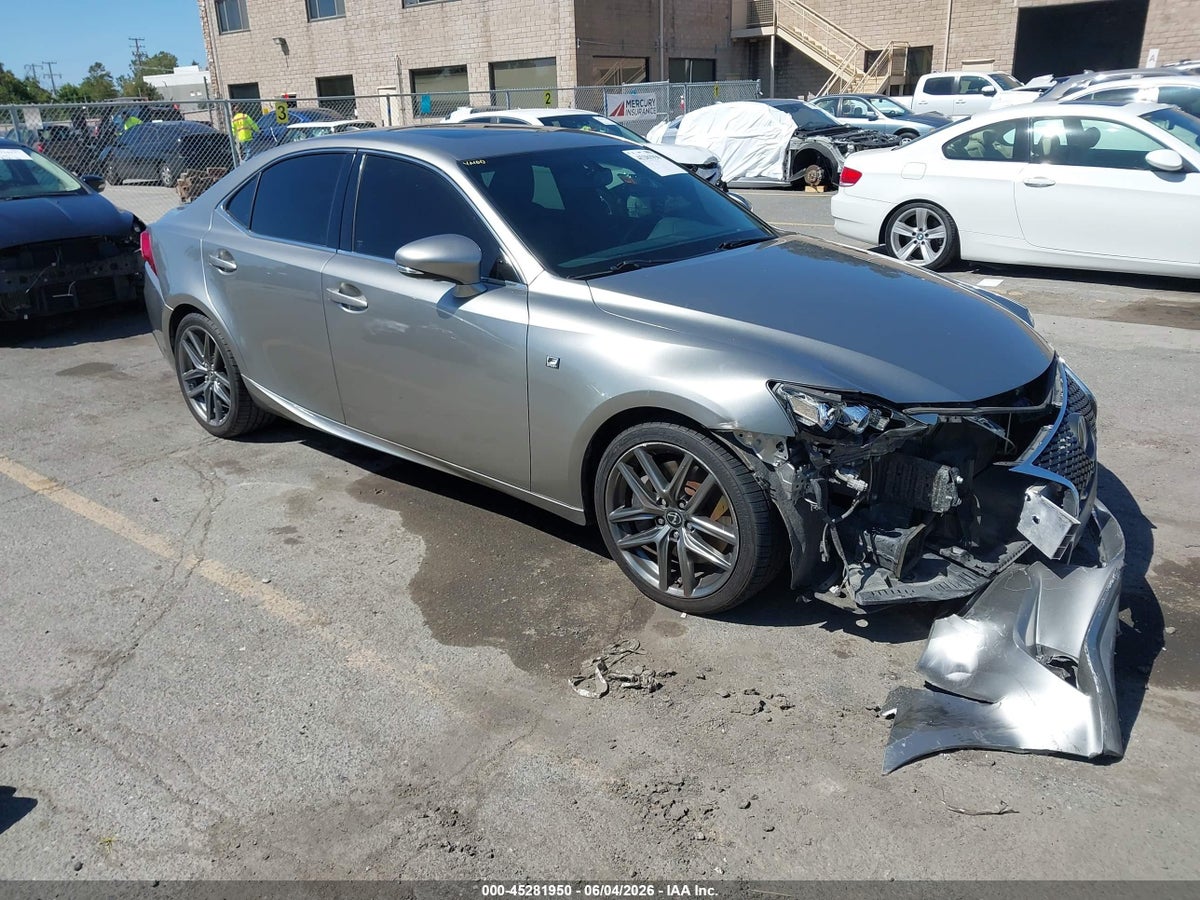 2016 LEXUS IS 200T