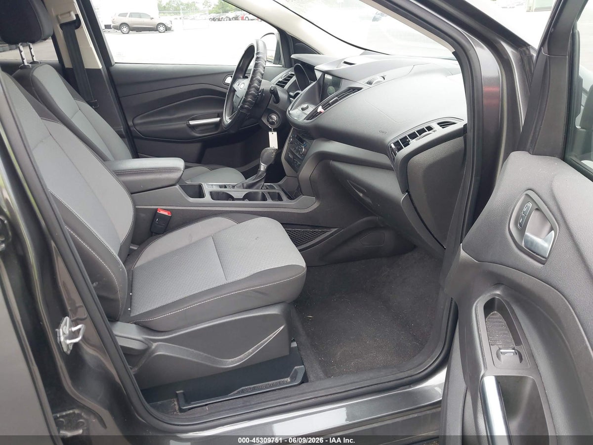 2017 FORD ESCAPE SE — снимка 5
