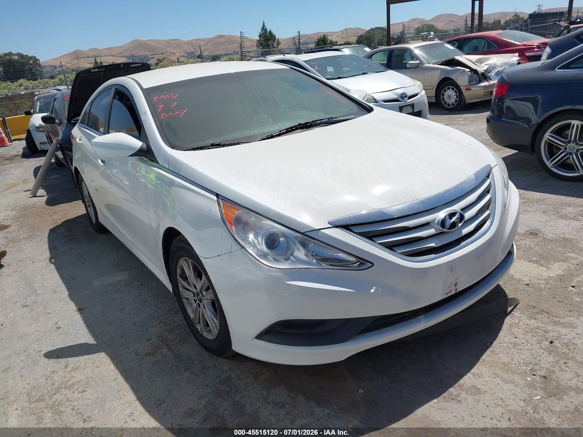 2014 HYUNDAI SONATA GLS