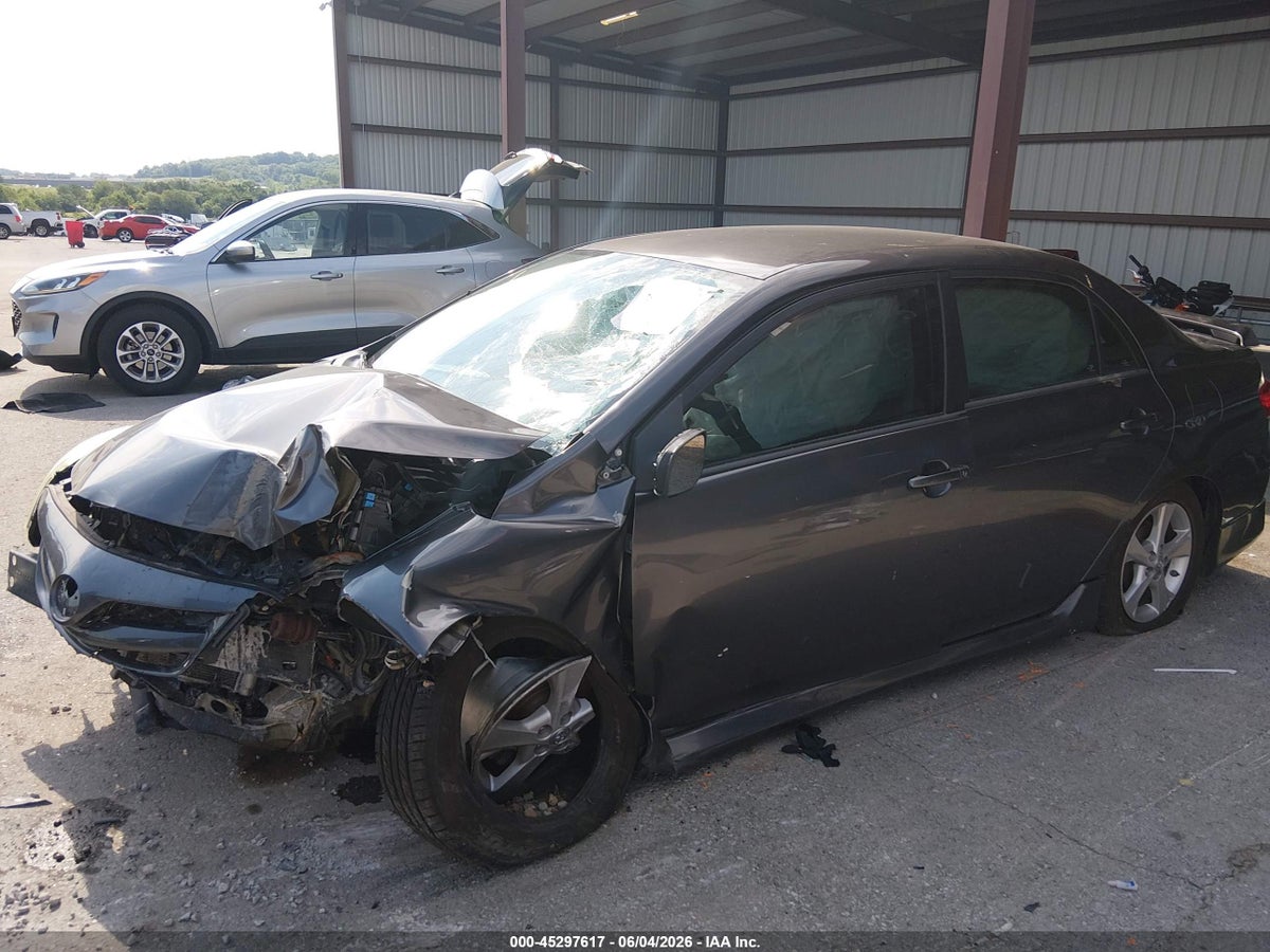 2013 TOYOTA COROLLA S — снимка 2