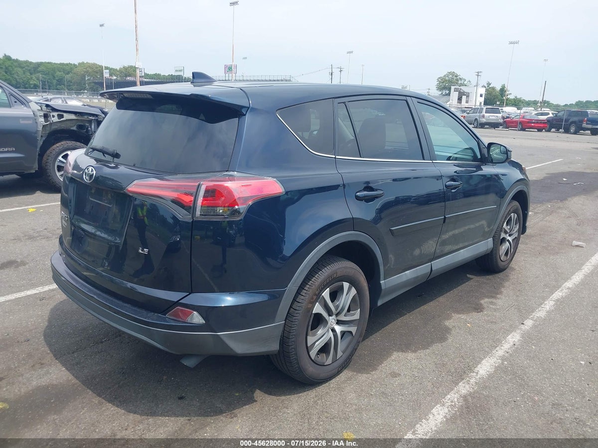 2018 TOYOTA RAV4 LE — снимка 4
