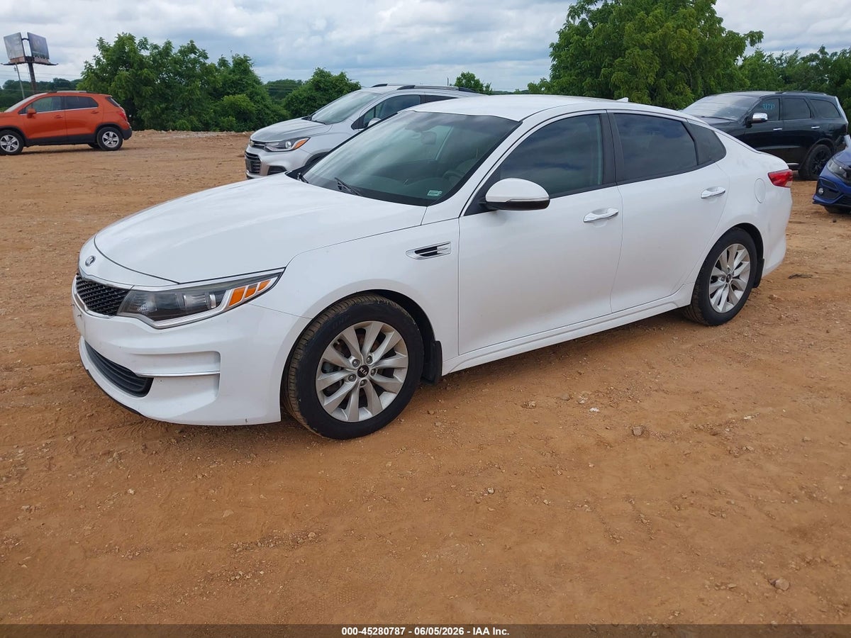 2018 KIA OPTIMA LX — снимка 2