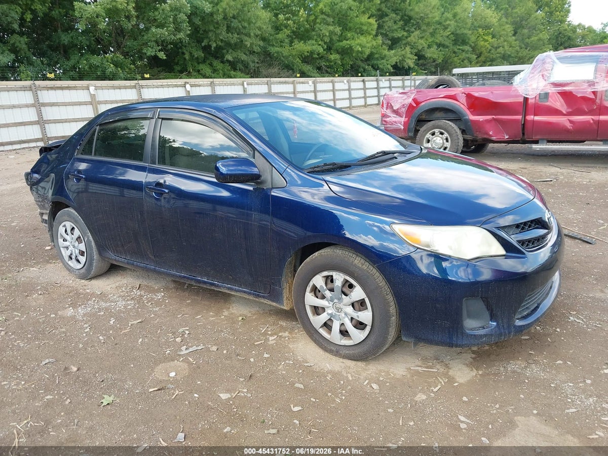 2011 TOYOTA COROLLA LE