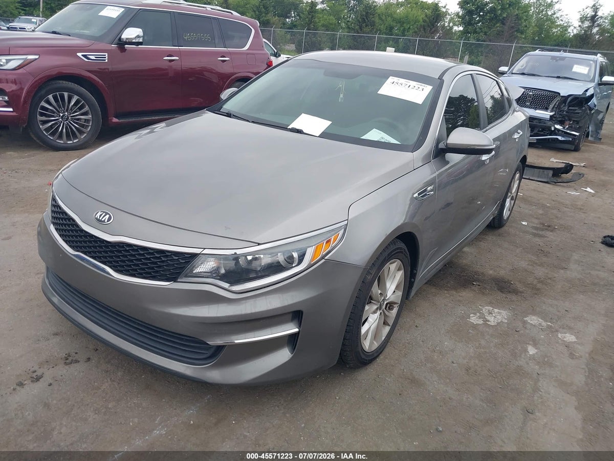 2018 KIA OPTIMA LX — снимка 2